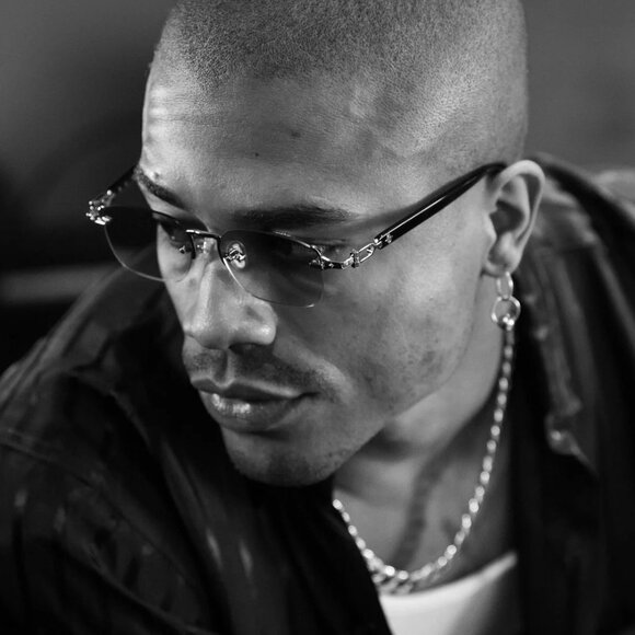 Clocks and Colours Avenue Glasses in Black - Picture 2 of 6